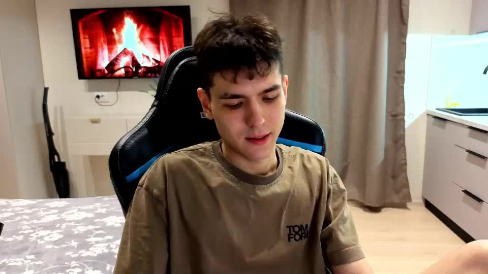 travisrivas Cam Model Chat September 16, 2026