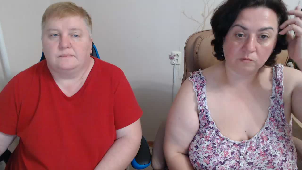 XMollyJaneEX Cam Model Chat September 17, 2026