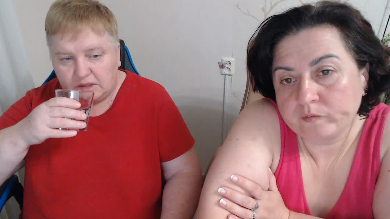 XMollyJaneEX Cam Model Chat September 17, 2026