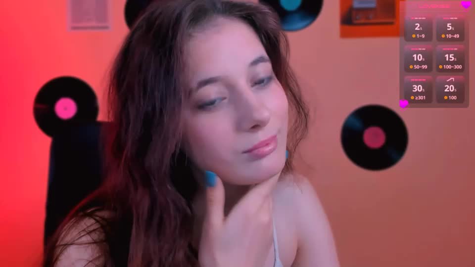 nami_glow Cam Model Chat September 18, 2026