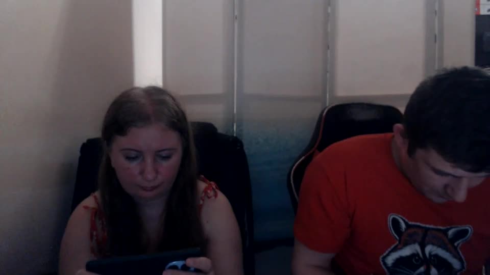jenisandpeter Cam Model Chat September 19, 2026