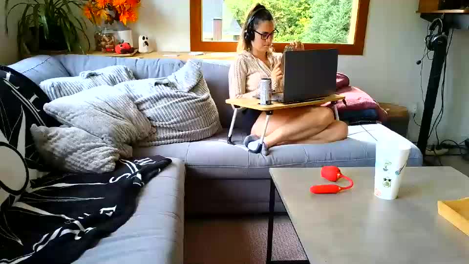 emyxxl Cam Model Chat September 22, 2026