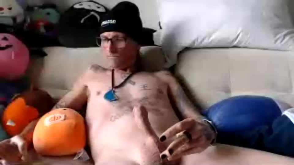 tattoedcouple25 Cam Model Chat September 22, 2026