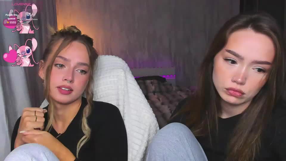 top_twins Cam Model Chat September 22, 2026