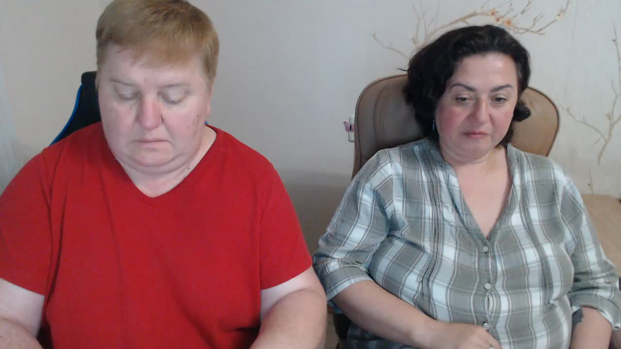 XMollyJaneEX Cam Model Chat September 29, 2026
