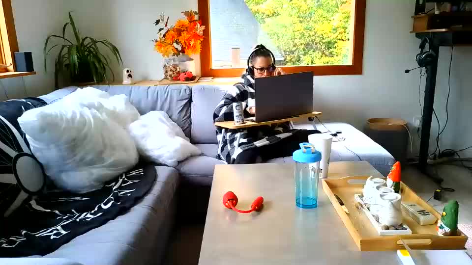 emyxxl Cam Model Chat September 29, 2026