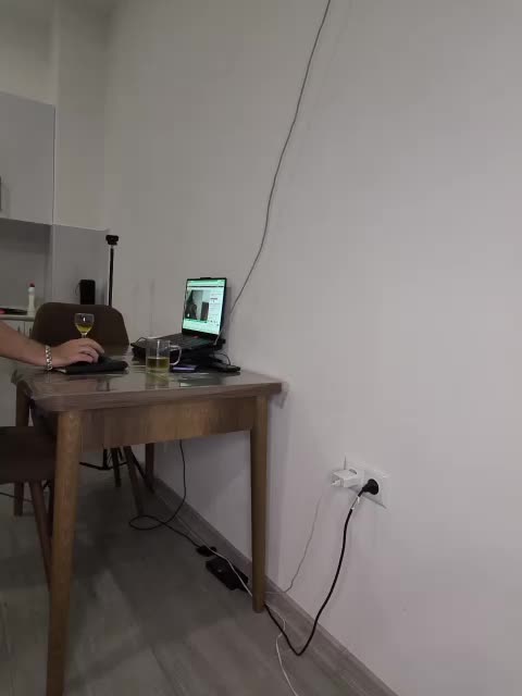KissMyAss Cam Model Chat September 30, 2026