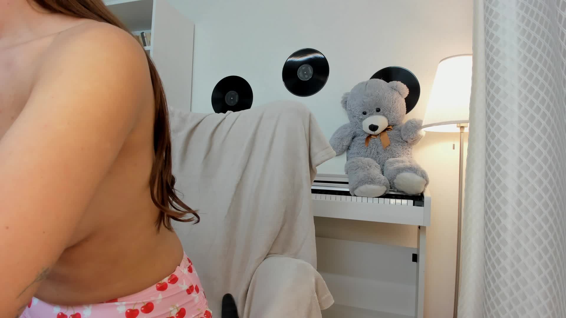 Dariaa_doll Cam Model Chat September 30, 2026