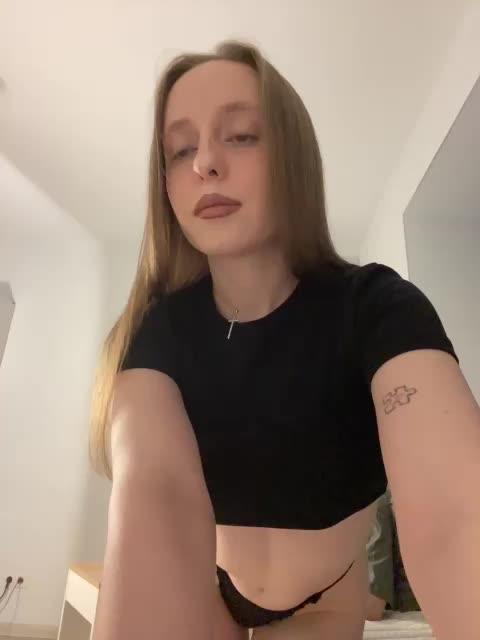 PeachPie Cam Model Chat October 1, 2026
