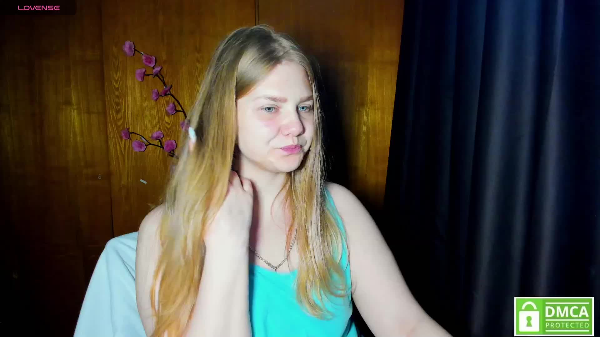 Emma-Frizea Cam Model Chat October 1, 2026