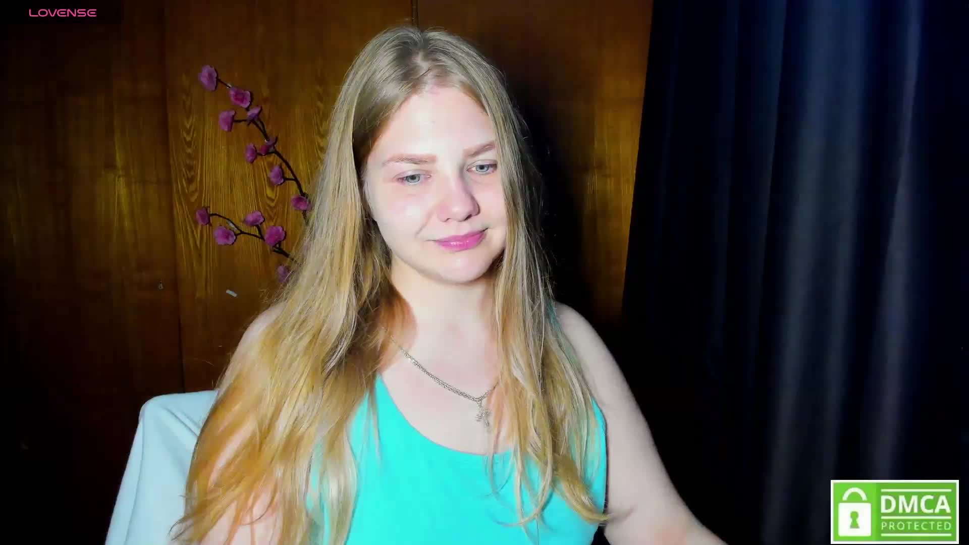Emma-Frizea Cam Model Chat October 1, 2026