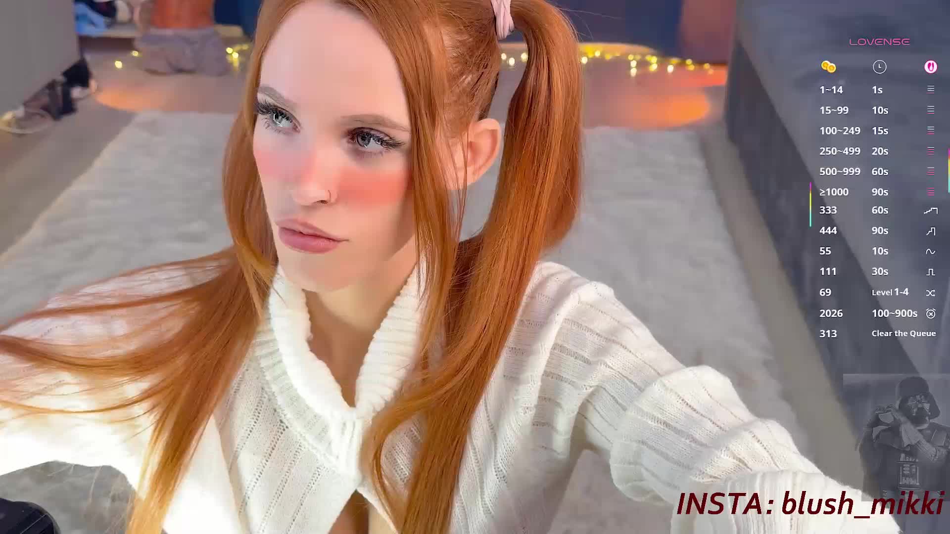 BlushMikki Cam Model Chat October 1, 2026