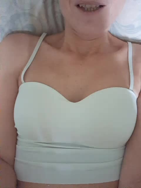businka11223a Cam Model Chat October 1, 2026