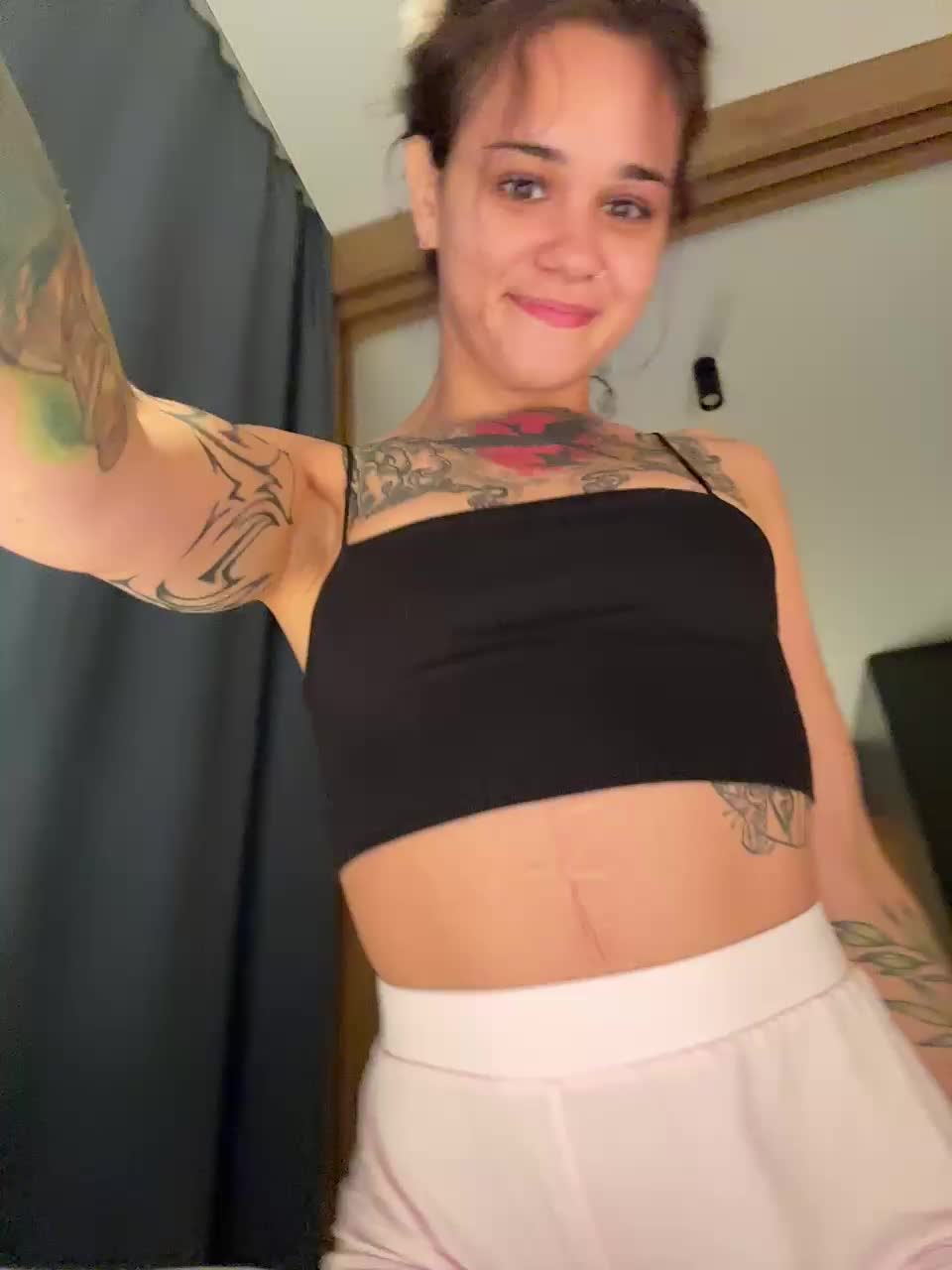 MilleMiMiMi Cam Model Chat October 2, 2026