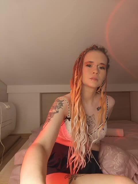 YukiFox Cam Model Chat October 3, 2026