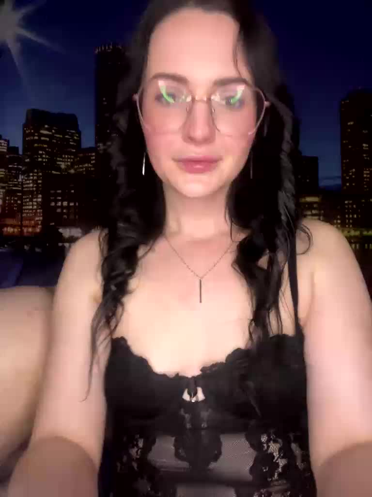 SeLenXa Cam Model Chat October 4, 2026