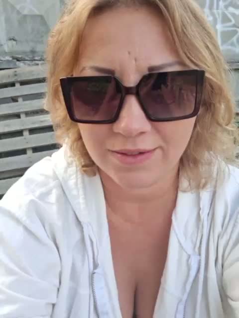 yuliia_3003 Cam Model Chat October 5, 2026