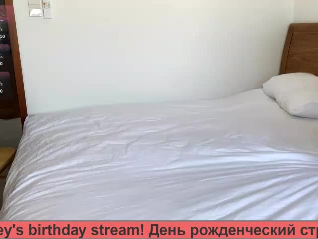 INSOMNIA_COUPLE Cam Model Chat October 5, 2026
