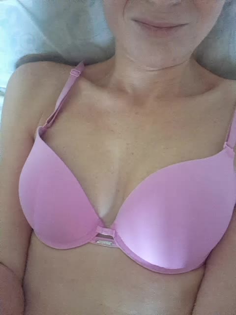 businka11223a Cam Model Chat October 7, 2026