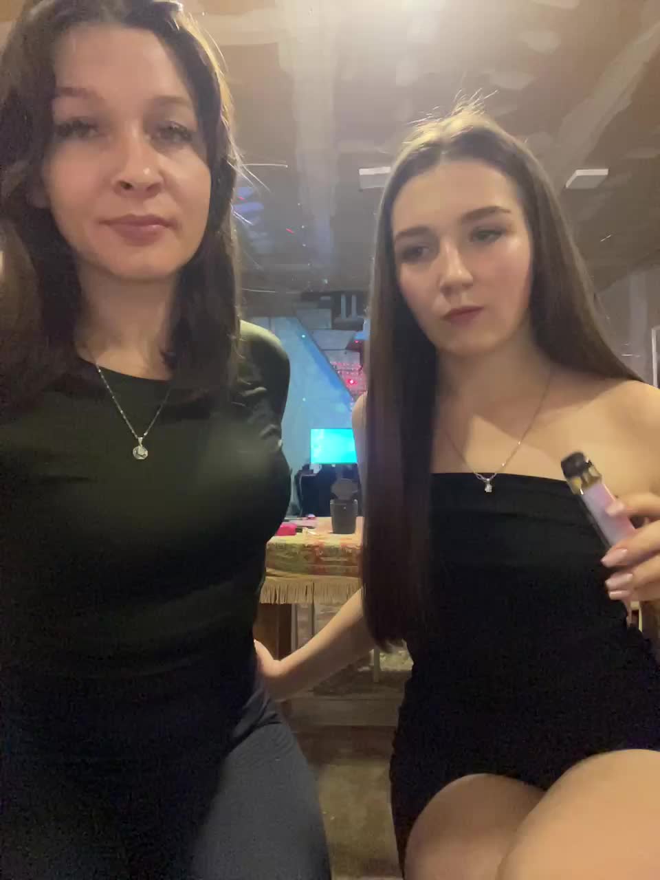 AHaHac_HaxpeH_B_yHuTa3 Cam Model Chat October 8, 2026