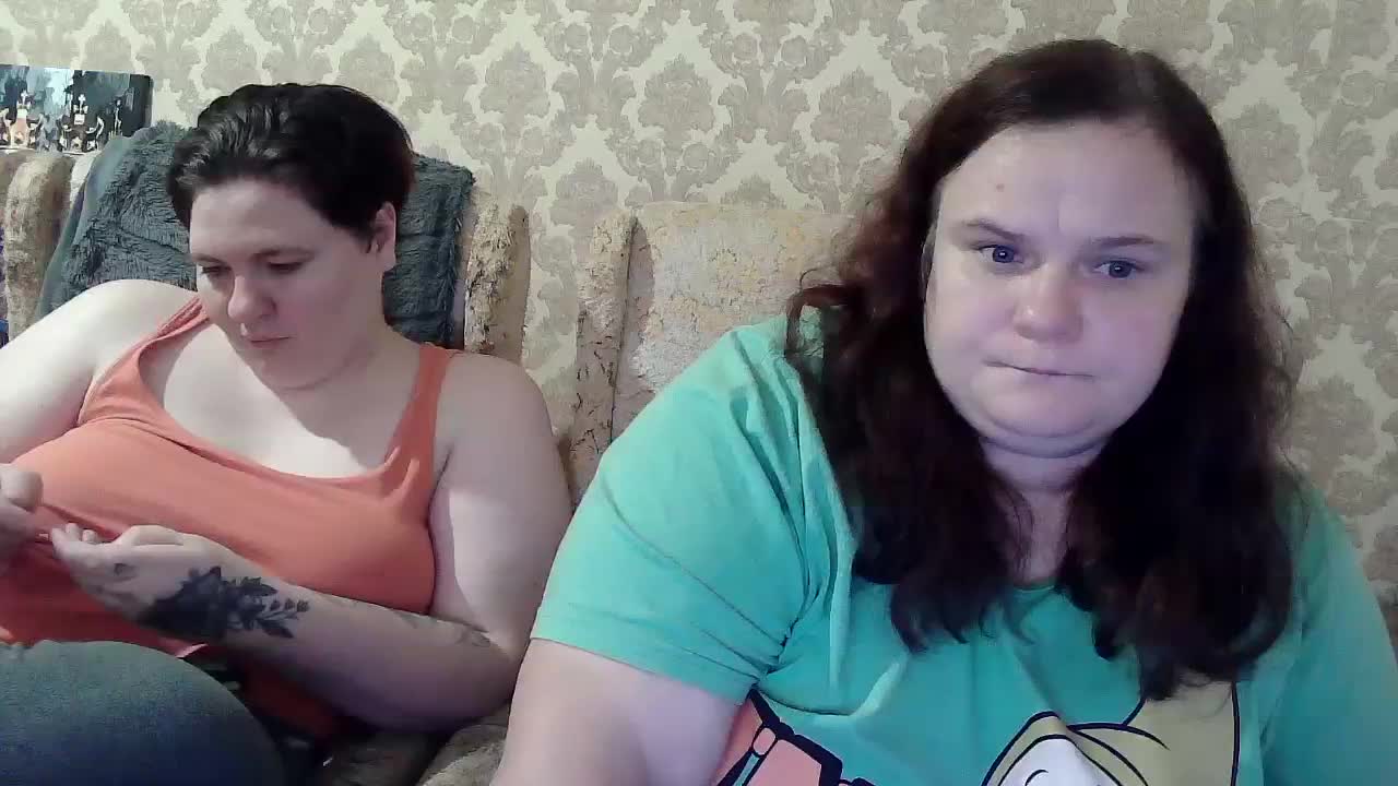 HollyXEva Cam Model Chat October 9, 2026
