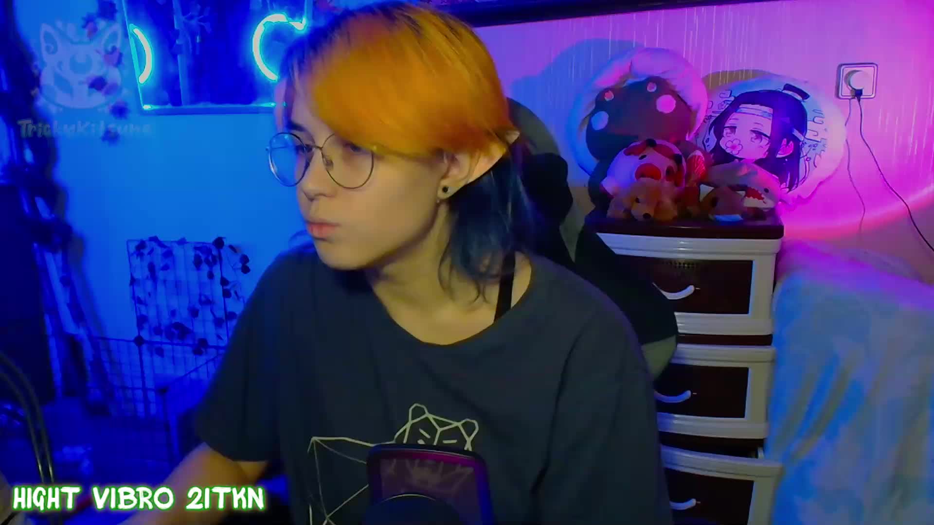 Tricky_Kitsune Cam Model Chat October 10, 2026