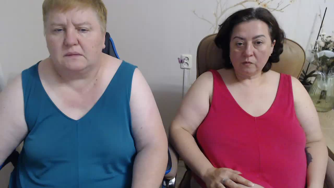 XMollyJaneEX Cam Model Chat October 11, 2026