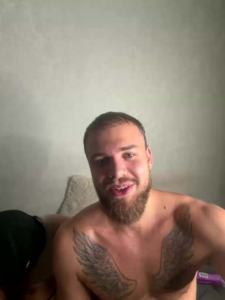 Traxalka666 Cam Model Chat October 11, 2026