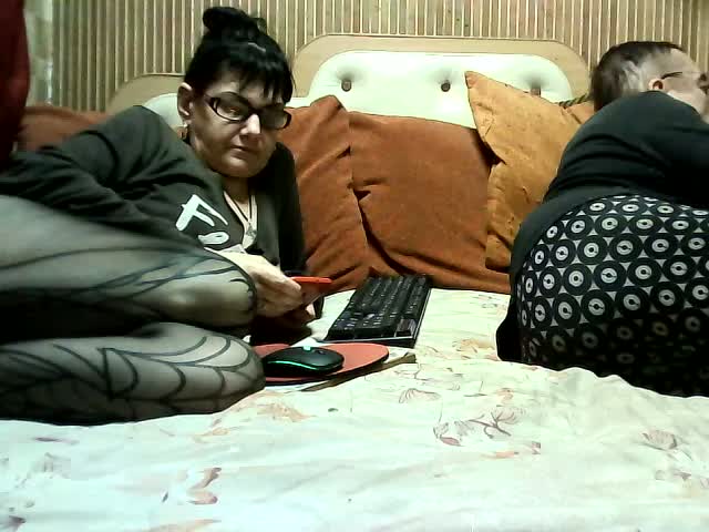 coupleofcoolx Cam Model Chat October 13, 2026