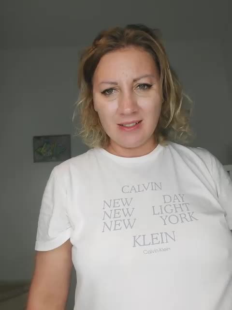 yuliia_3003 Cam Model Chat October 17, 2026