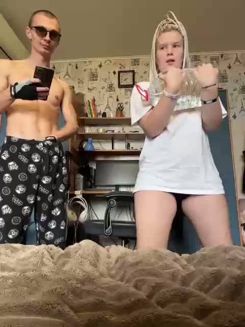 Bonnie-Clyde3 Cam Model Chat October 17, 2026