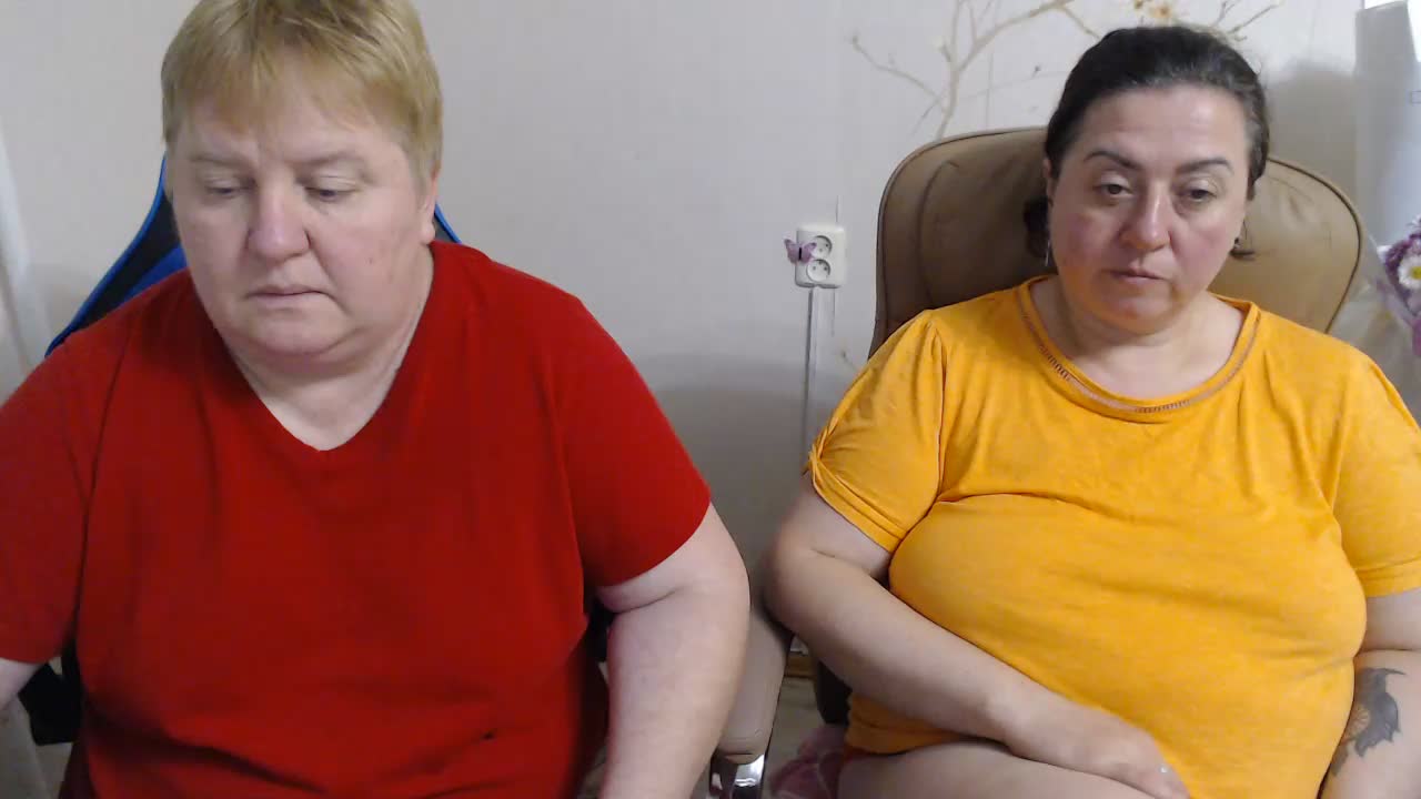XMollyJaneEX Cam Model Chat October 21, 2026