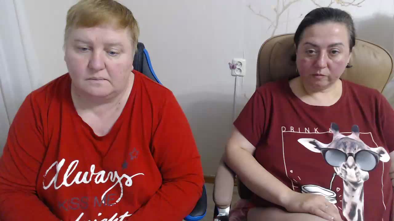 XMollyJaneEX Cam Model Chat October 21, 2026