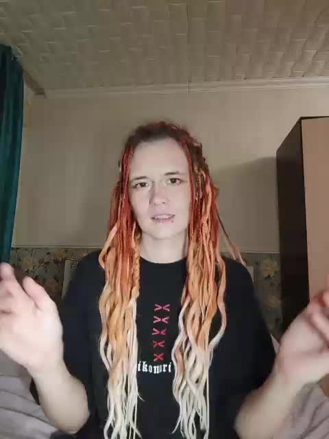 YukiFox Cam Model Chat October 22, 2026